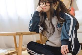一捧婚纱，一包神沢永莉：图包里的幸福感就像春天的第一朵花。