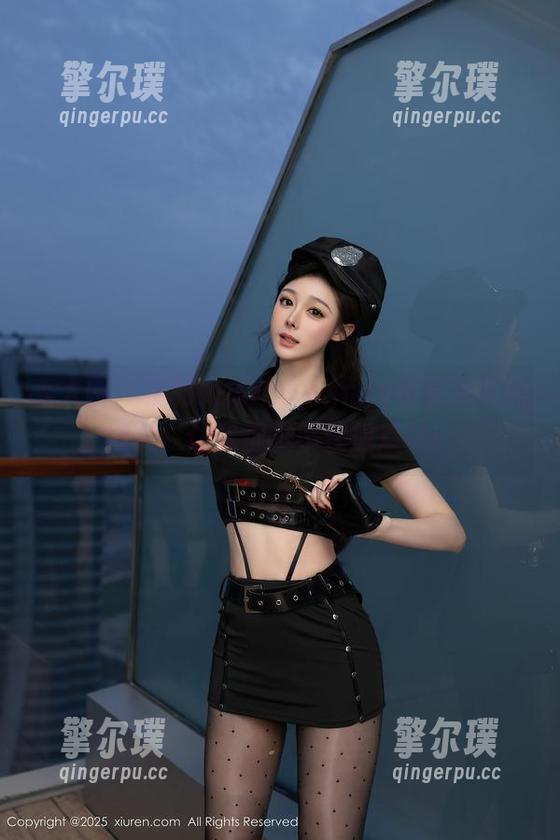 秀人网 - 福利大揭晓：nancy小姿泳装的图片，让我都忍不住想点赞！
