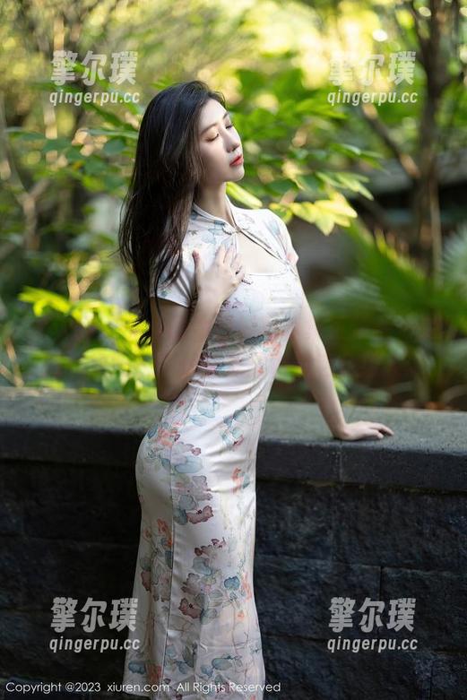 秀人网-允尔 秀人网 - 允尔的牛仔裤写真集更新——你能想象吗?牛仔裤竟然也能这么撩人。