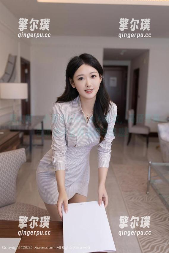 秀人网-小薯条nienie 秀人网 - 小薯条nienie+毛衣,高清写真告诉你什么叫温暖与诱惑!