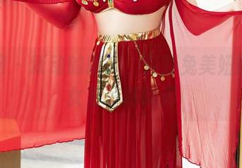 秀人网 – 跃动的阳光，月野兔美妞的私拍女友写真瞬间