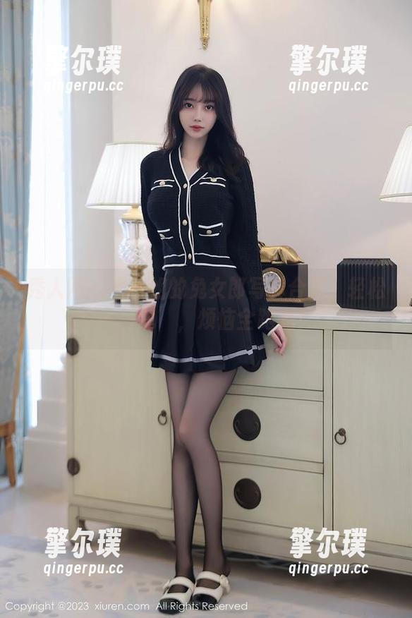 秀人网-水水姐 秀人网 - 水水姐的兔女郎写真合集:轻松一‘兔’,烦恼全跑光!