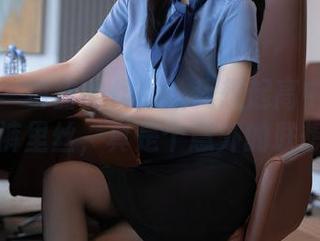 秀人网 – 白甜的作品让我想起高中校园里的裤里丝，真是个意外的联想！