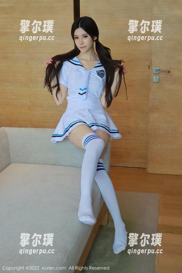 秀人网 - 筱慧icon套装写真：不是所有的美图都需要严肃脸！