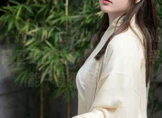 秀人网 – 新的“蓝夏akasha姐姐”图集更新，简直是我这个夏天的小确幸，感觉能一直循环播放！