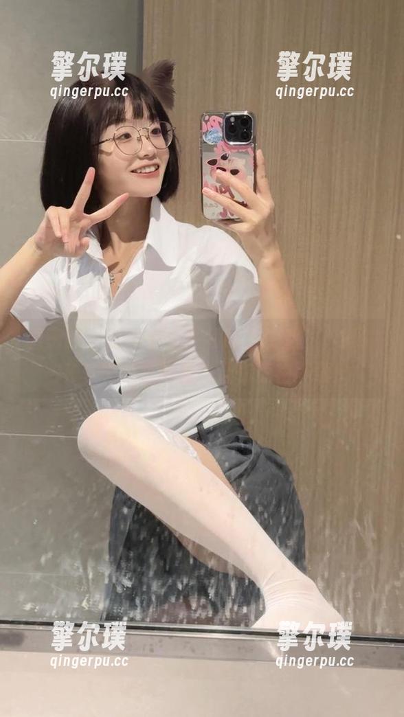 胜利的小生活 微密圈 - 别小看“胜利的小生活”,她的JK写真原图绝对能让你惊艳下载!
