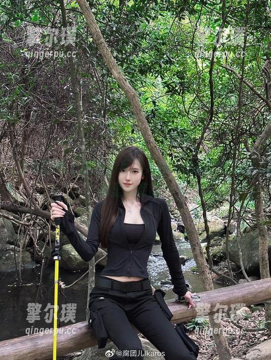 腐团儿Ikaros 当透明遇上私拍,腐团儿Ikaros图集让你心里痒痒的!