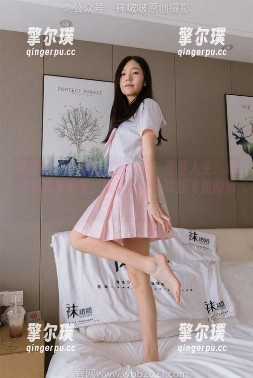 袜啵啵-小甜豆 袜啵啵 - 从小甜豆的空军一号看人生:这份写真集资源,貌似能让人找到飞翔的勇气?
