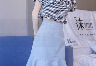 袜啵啵 – 雪糕与白丝的梦幻趣味：脚尖加固款写真合集，感受不一样的视觉之旅！