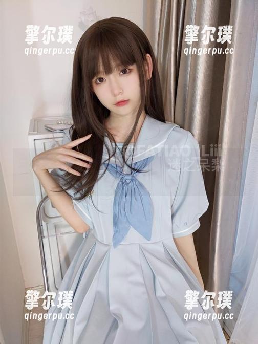 迷之呆梨 当迷之呆梨变身办公室女神:高清图包不容错过!
