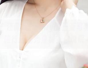 青豆客 – 汪佩妮Penny的三亚写真集：是旅行还是秀身材？你说呢