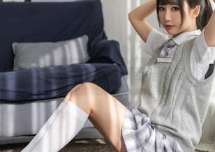 面饼仙儿的写真图包：短裤穿搭的时尚玄机！