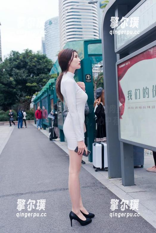 魔镜街拍-婷婷 魔镜街拍 - 图库更新!婷婷的肉丝美人圣诞会,寒风中不怕冷,心中有暖!